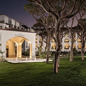Pine Cliffs Ocean Suites, A Luxury Collection & Spa, Algarve Албуфейра